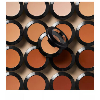 Štúdio Finish Concealer SPF 35 - Plne krycí krémový korektor 7 g